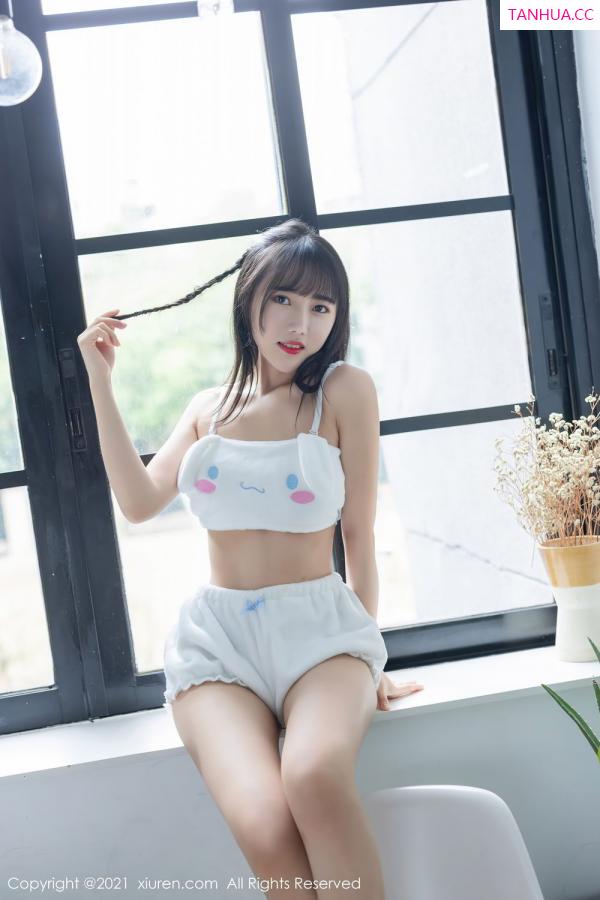 唐心  [XiuRen]高清写真图 2021.05.25 VOL.3457 唐心第5张图片